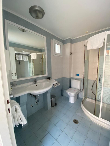Bathroom 5, Alonissos Beach Bungalows & Suites Hotel, Thessaly