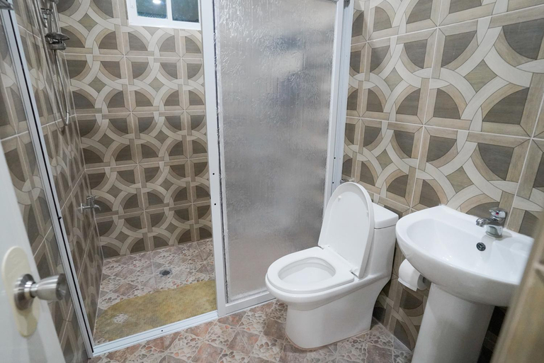 Bathroom 4, MS Mountain Cabin, Loboc