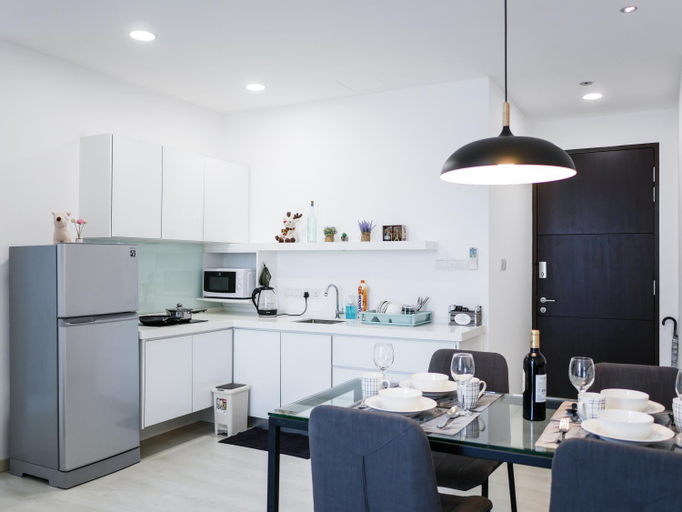 Dining Room 8