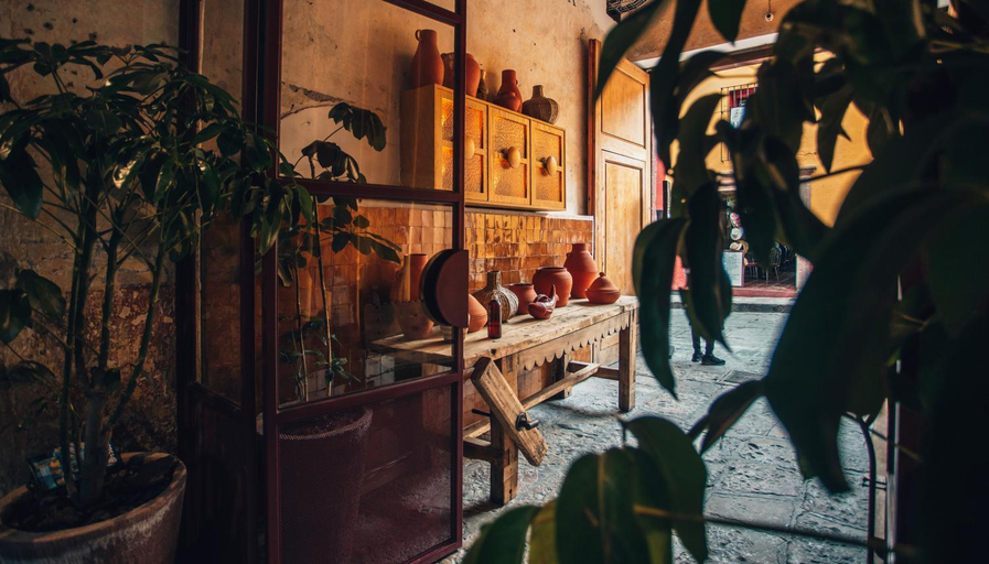 Public Area 3, LOtel-Casa Arca, Allende