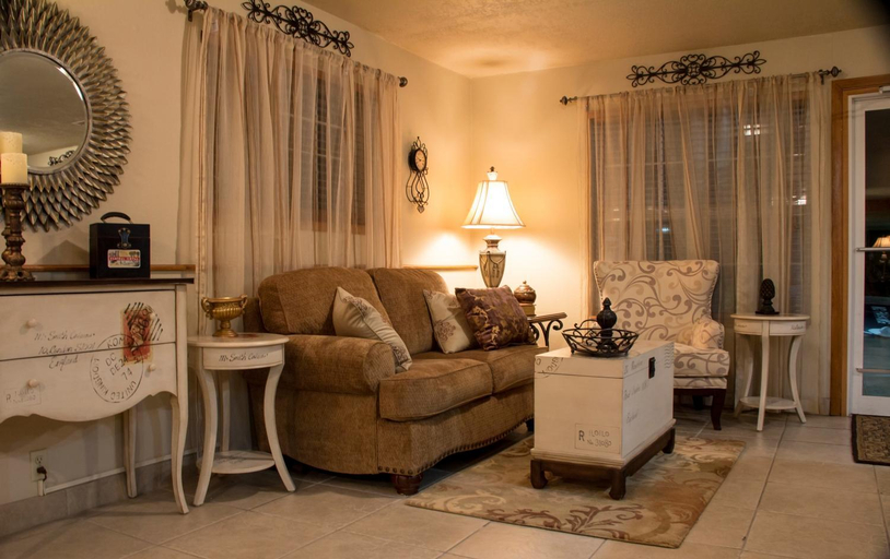Public Area 2, All American Inn & Suites Branson, Taney