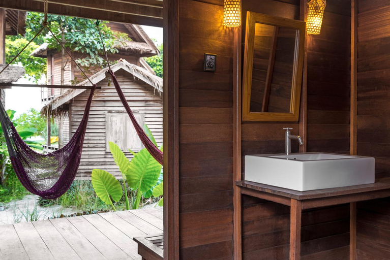 Bathroom 3, Castaway Resort Koh Lipe, Muang Satun