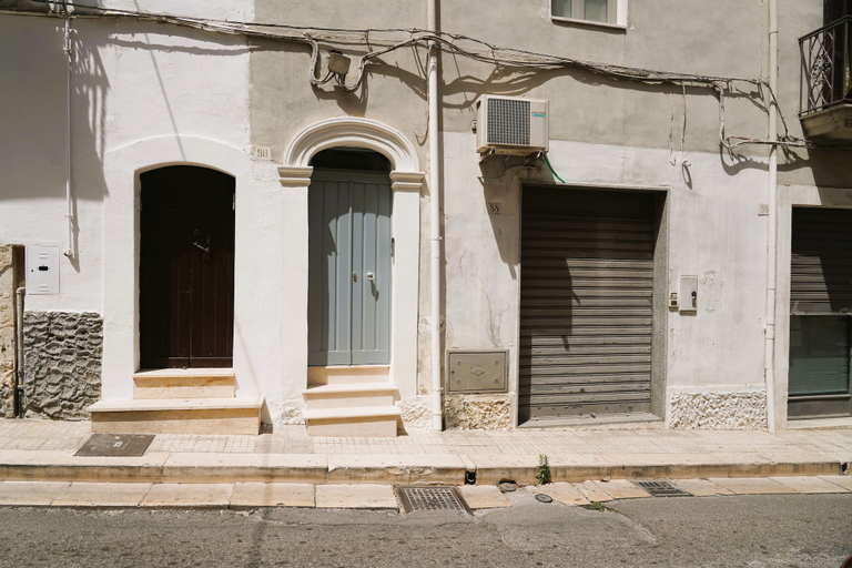 Exterior & Views 2, Palazzo Lorizzo - Arcuève, Brindisi