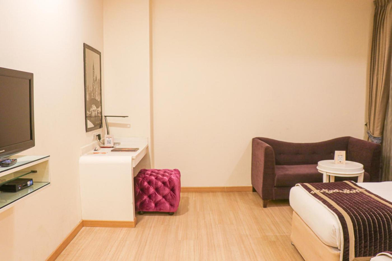 Bedroom 18