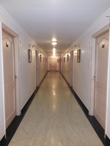 Others 4, Hotel Sarthak, Bhopal
