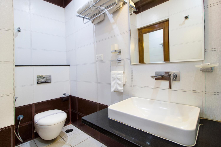 Bathroom 4, LOK SAGAR, Mysore
