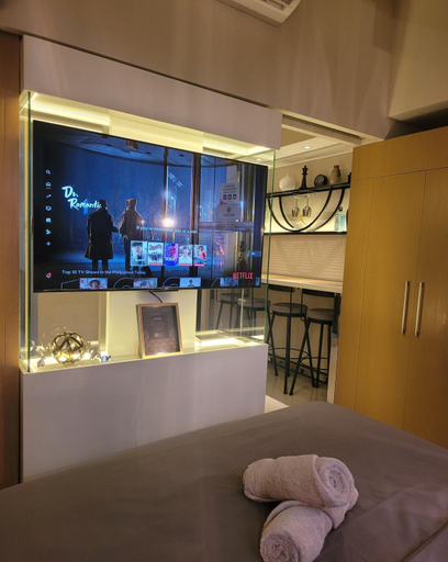 Bedroom 2, Uptown Parksuites Tower 2, Taguig