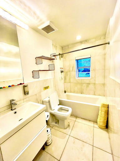 Bathroom 3, Luxury South Beach Private Apartments, Miami-Dade