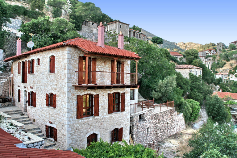 Others 4, Archontiko Kolokotroni, Peloponnese