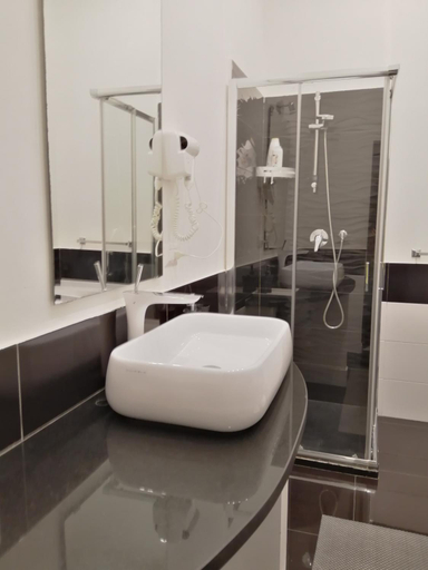 Bathroom 4, I DIOSCURI, Napoli