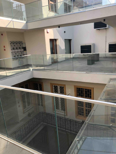 Others 5, Luxury Cozy 2 BDR Downtown Apt.3, Budapesti