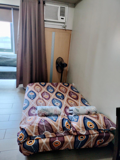 Others 5, Room Across Naia Terminal 3 by Rqui, Pasay City