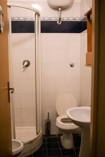 Bathroom 4, Andromeda by Gialel, Roma
