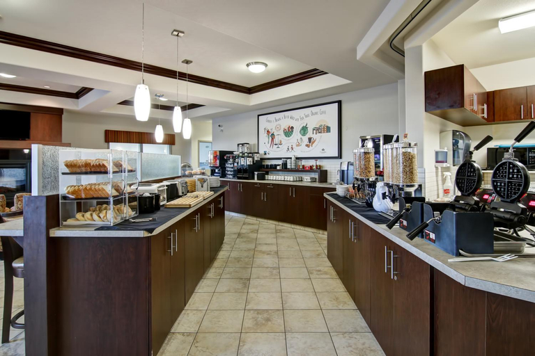 Food & Drinks 5, Canalta Hotel Moosomin, Division No. 5