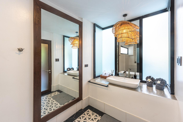 Bathroom 4, Siargao Island Villas, General Luna