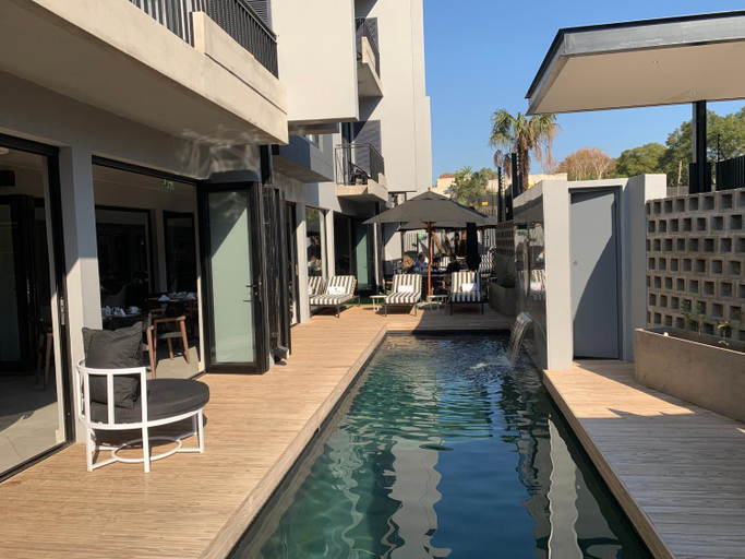 Sport & Beauty 2, Trendy Melrose Apartment, City of Johannesburg