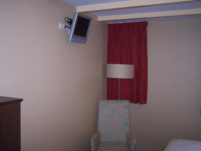 Others 4, Hotel Bertram, Aalten