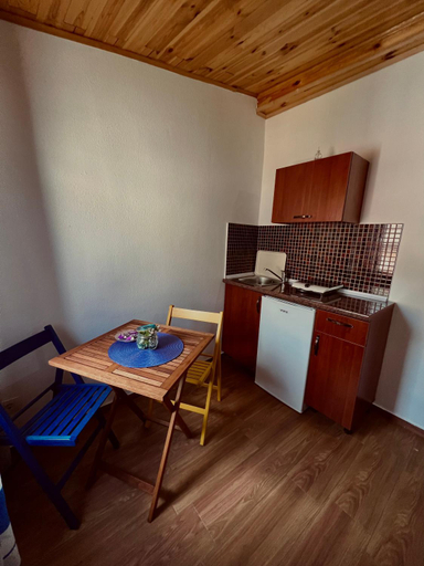 Others 4, Old Town - Guest House