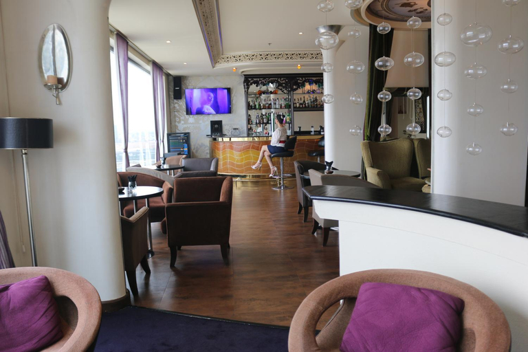 Food & Drinks 4, City Center Hotel, Manama