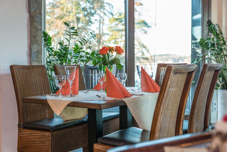 Food & Drinks 4, Forsthaus am Mohnesee, Soest