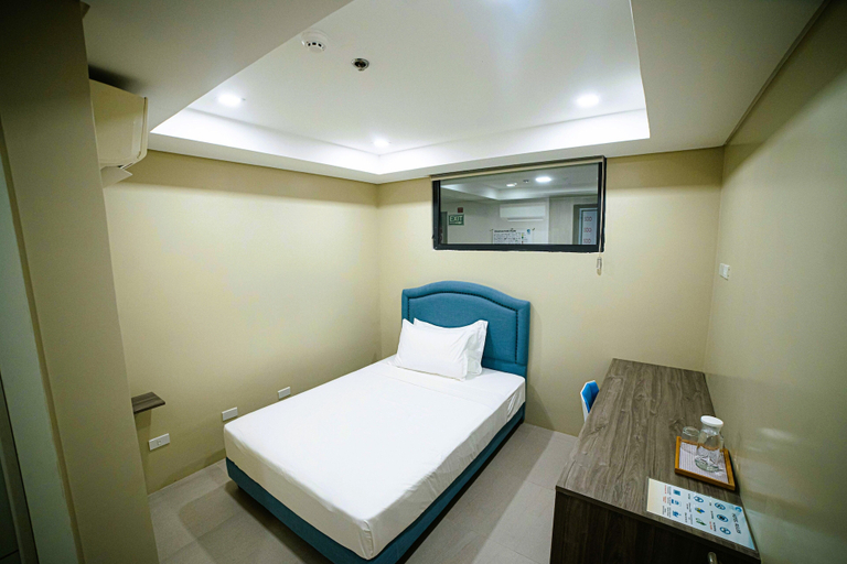 Bedroom 3, Seeya Hotel, Tubigon