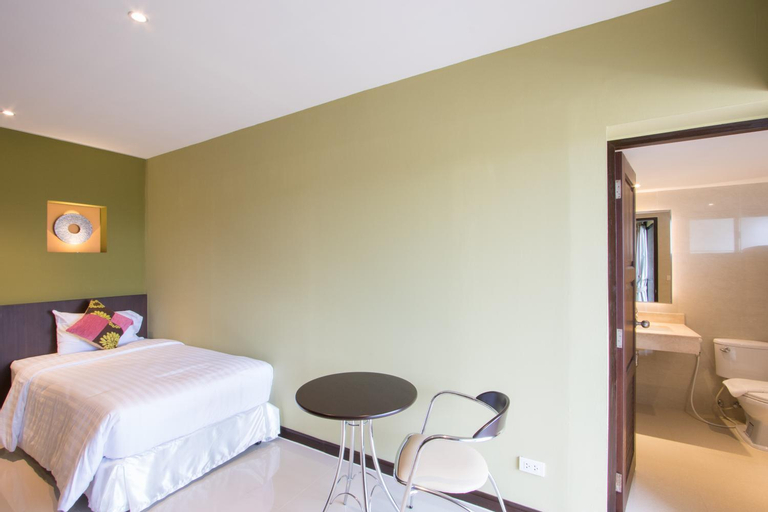 Bedroom 27