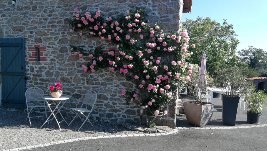 Others 2, 8 Le Chiron de la Roche 85130 Chanverrie, Vendée