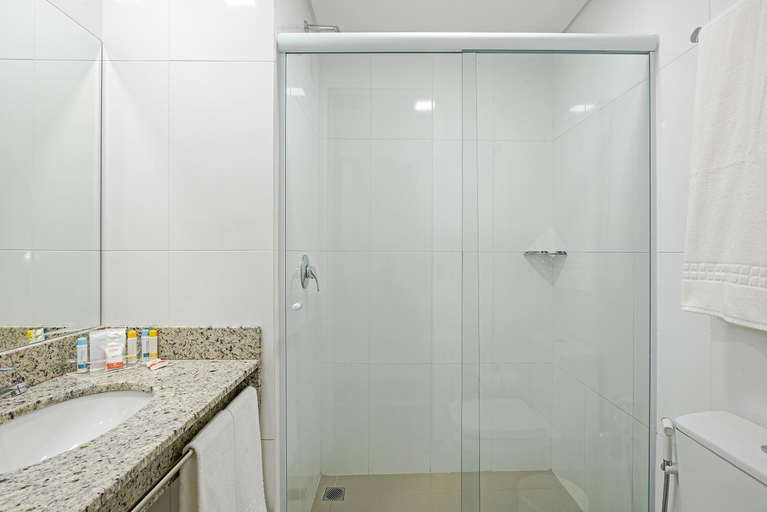 Bathroom 4, Slim Hotel Curitiba Joao Bettega, Curitiba