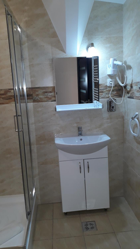 Bathroom 2, Pensiunea Casa Rusu, Baia Mare