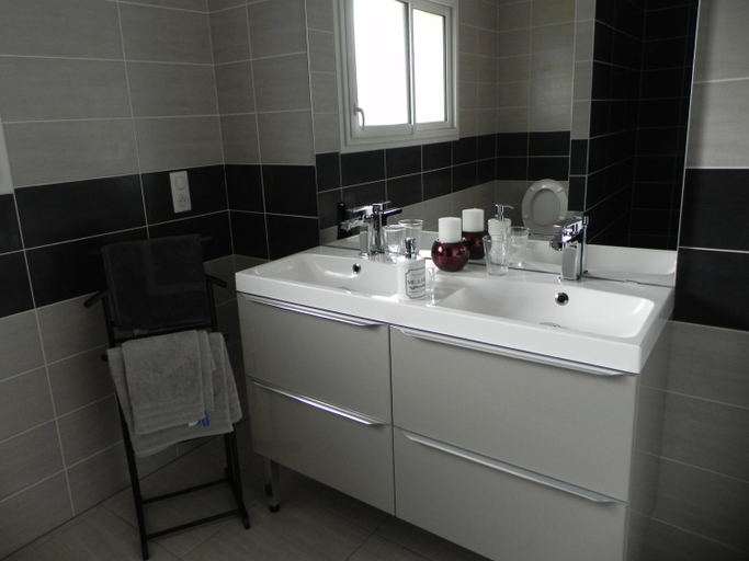 Bathroom 2, La cle de vos Reves, Landes