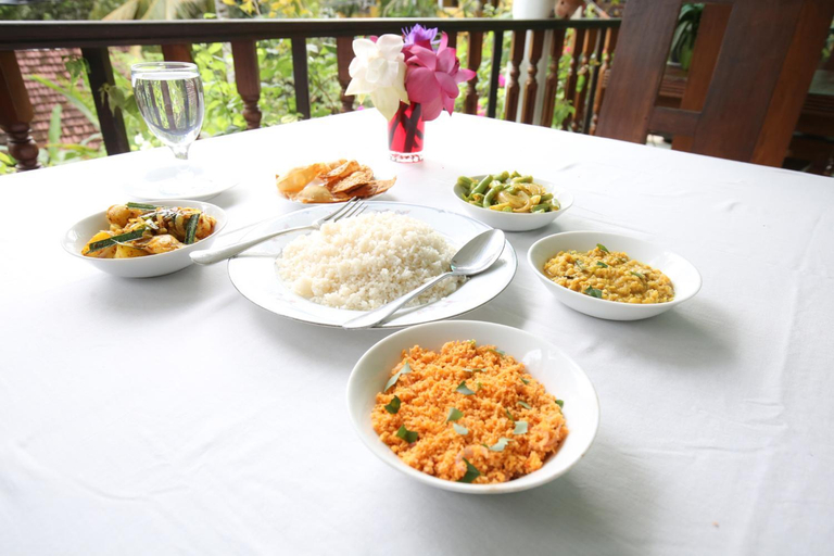 Food & Drinks 3, La Villa, Habaraduwa