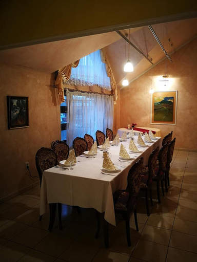 Food & Drinks 5, Hotel Mladost, Sabinov