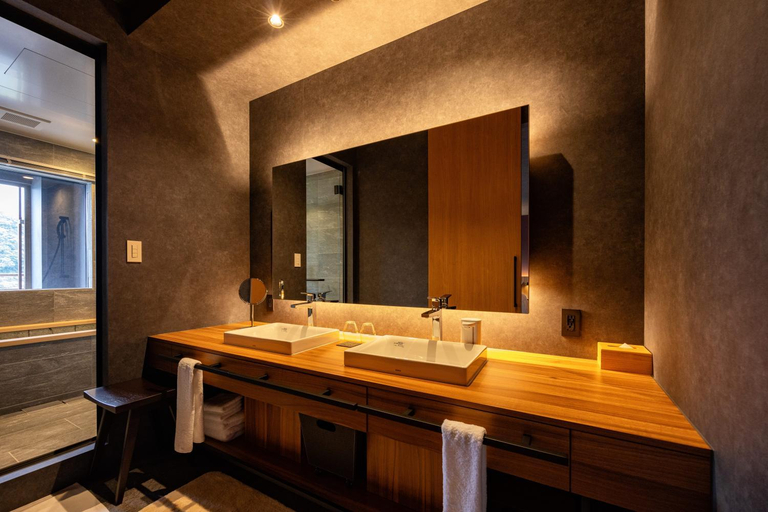 Bathroom 5, Urari Takeo Garden Terrace Spa Resorts, Takeo