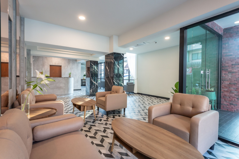 Public Area, S7VEN RATCHADA HOTEL, Din Dang