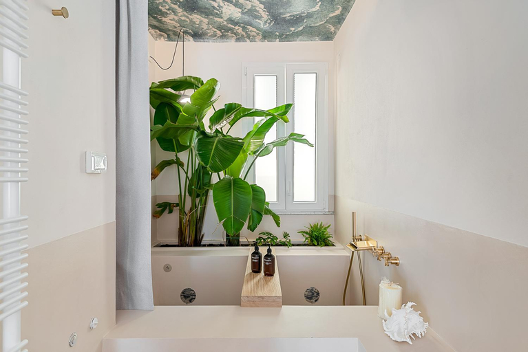 Bathroom 5
