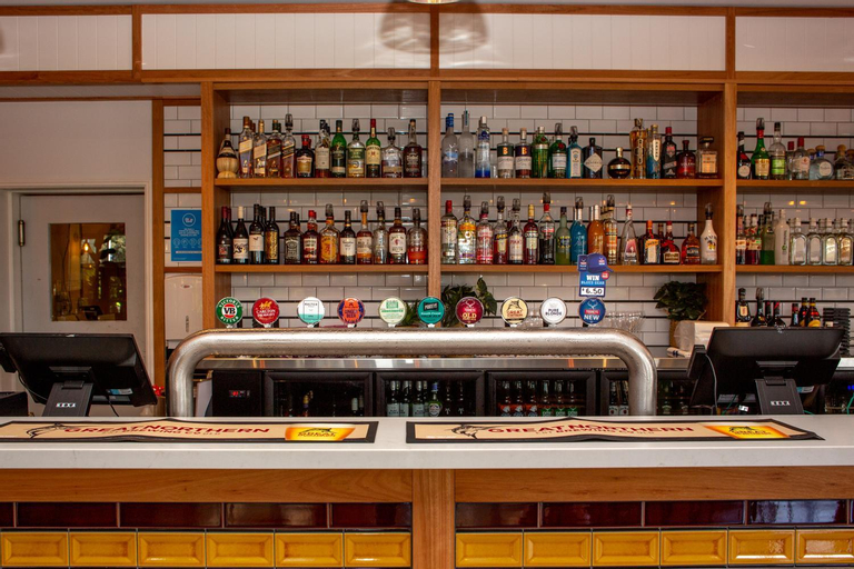 Food & Drinks 15