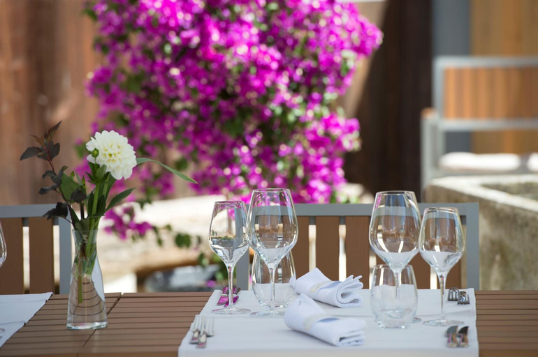 Food & Drinks 3, La Maison Salvagny, Lac