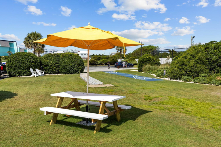 Others 5, A Place at the Beach Resort, Carteret