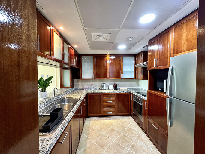 Private kitchen 3, Lux BnB I Una Tower I Lakes View, Dubai