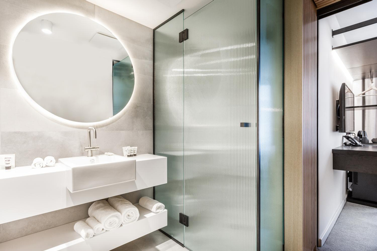 Bathroom 3