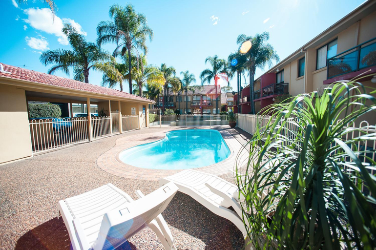 Sport & Beauty 3, Ramada Hotel & Suites Sydney Cabramatta, Fairfield - East