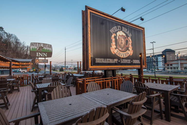 Food & Drinks 5, Wild Bear Inn, Sevier