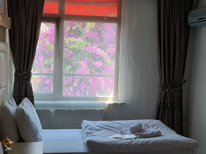 Bedroom 2, Oceans 7 Hotel, Fatih