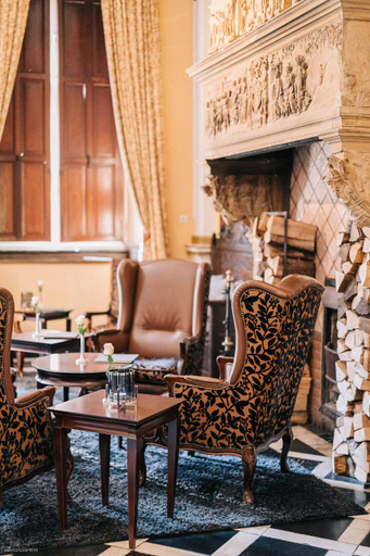 Public Area 3, Schlosshotel Hugenpoet, Essen