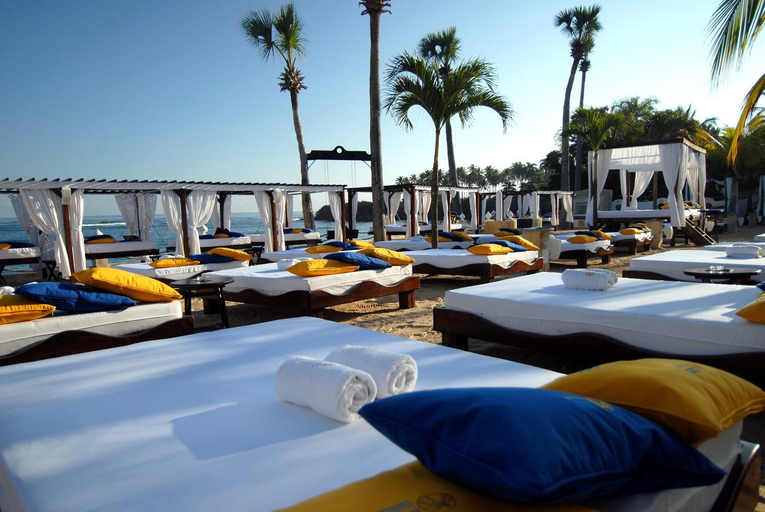 Food & Drinks 5, Lifestyle Crown Residence Suites - All Inclusive, San Felipe de Puerto Plata