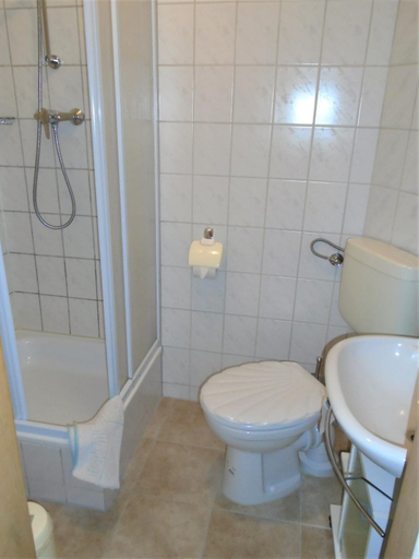 Bathroom 2, Erbgericht, Sächsische Schweiz-Osterzgebirge