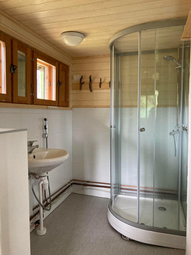 Bathroom 2, Northern lights home opposite the mountains, Lapland