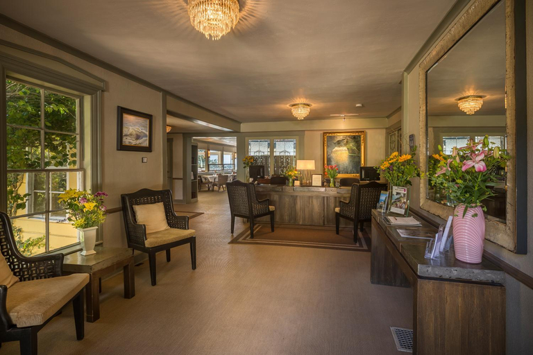 Public Area, The Heritage House Resort, Mendocino