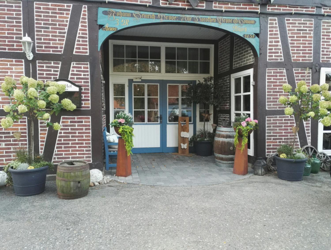 Others 3, Prove Hof, Celle