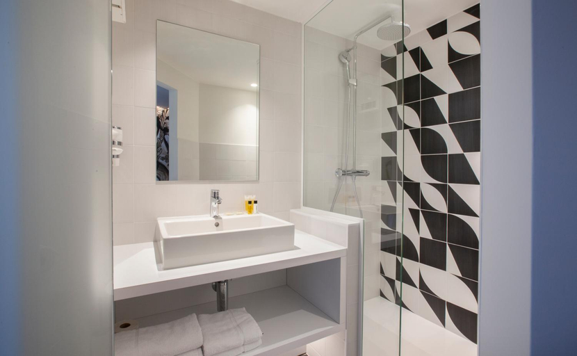 Bathroom 4, The Shepherd, Vlaams Brabant
